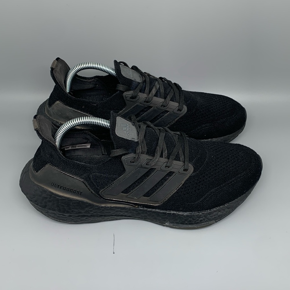 Adidas UltraBoost 21 Triple Black Running Shoes FZ2767 Women's Sz 9.5‎